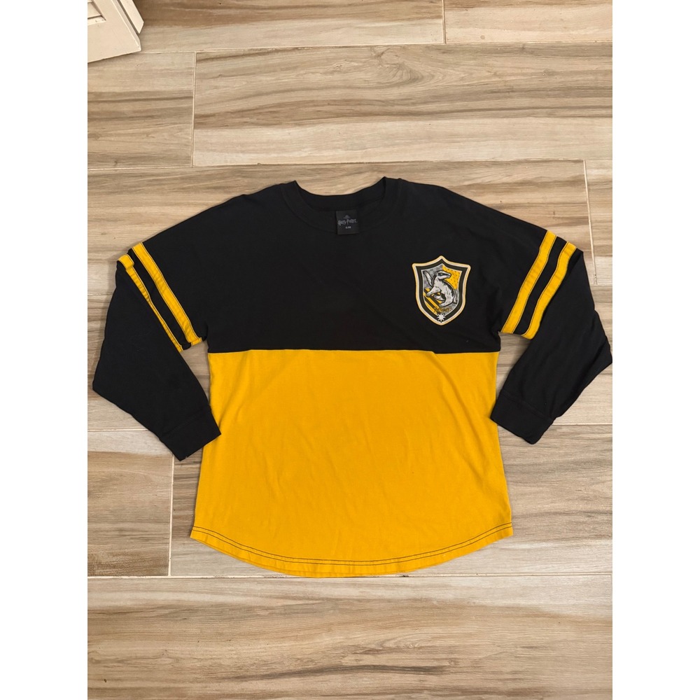 Harry Potter Hufflepuff Spirit Jersey‎ Shirt Black Yellow Small Wizarding World
